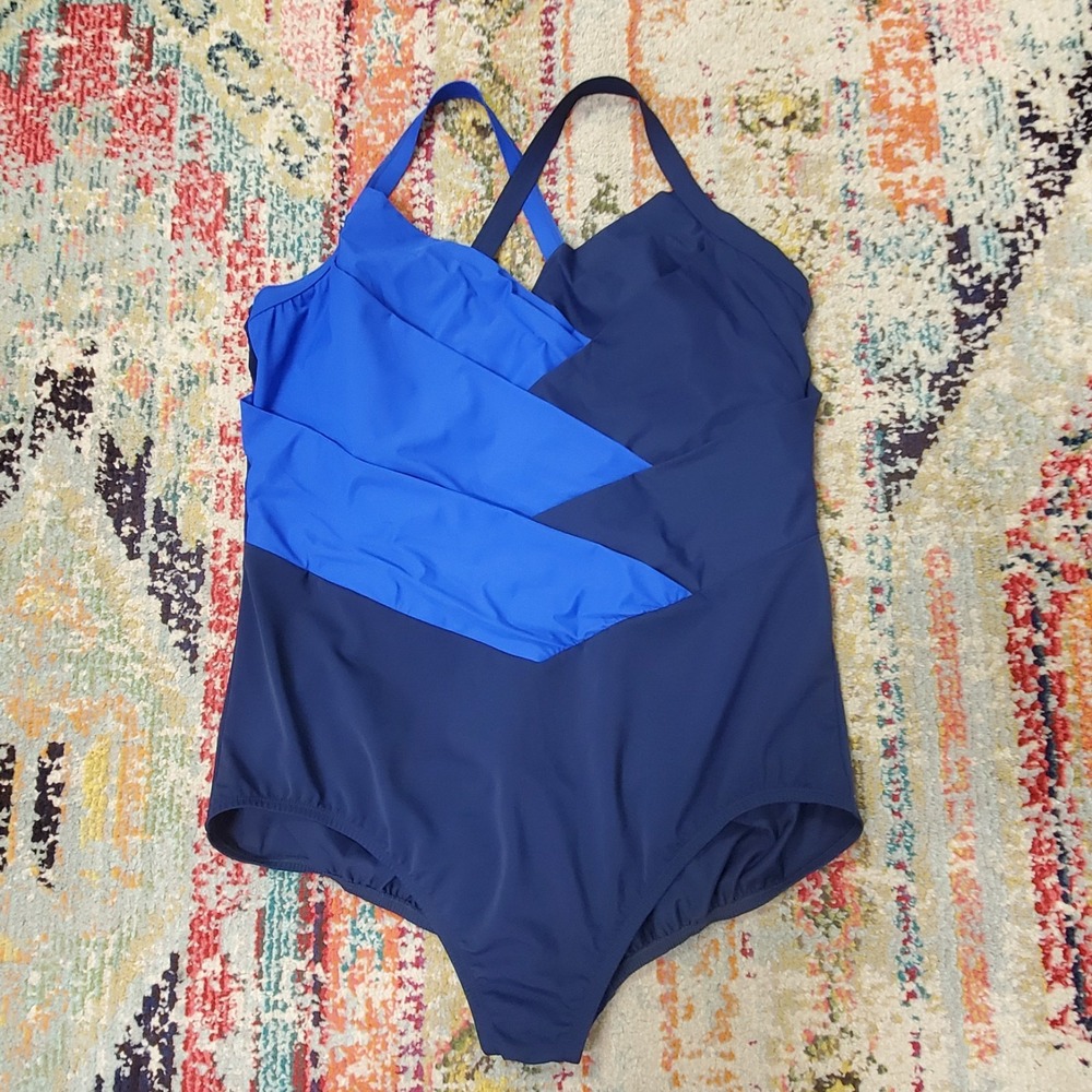 Lands End Womens Ruched One Piece Swimsuit Size 22W Blue Colorblock Shelf Bra